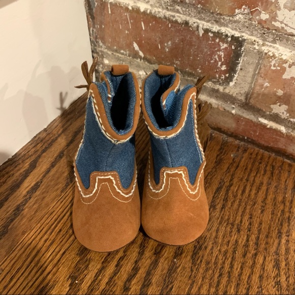 Like New | Denim, Fringe & Faux Suede Baby Cowboy Booties, 0-6 months - Picture 3 of 9